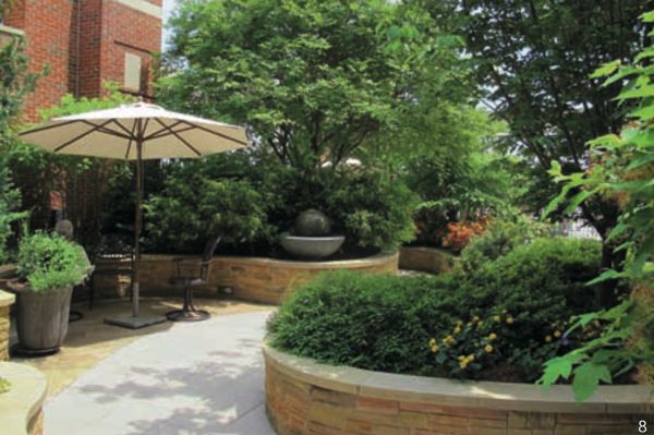 图8 一座由专家团队设计的康复花园，梅西癌症中心康复花园(里士满，弗吉尼亚州)